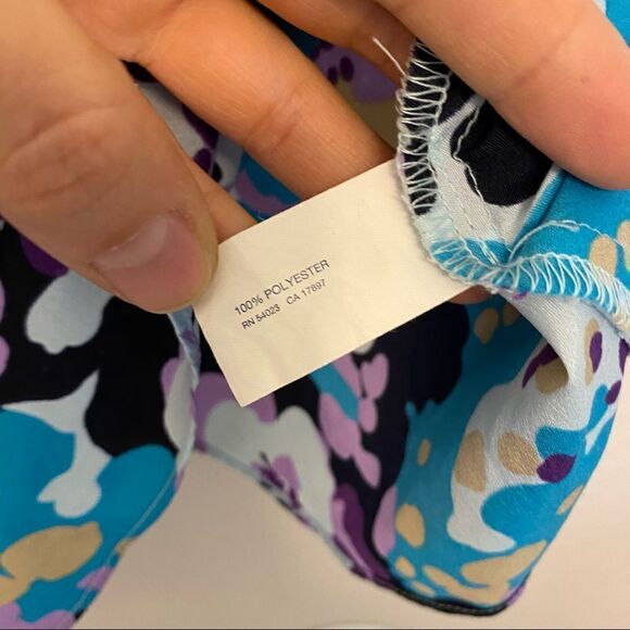 GAP Floral Blue Blouse Tank Top loose silky boho deep v neck style Size L - Picture 8 of 11